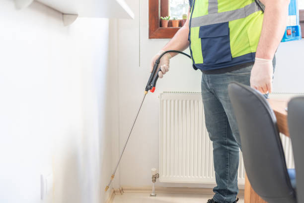 Best Cockroach Control Services  in Charlevoix, MI
